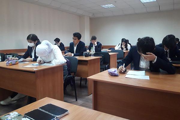 English language Olympiad was held among the first-year students